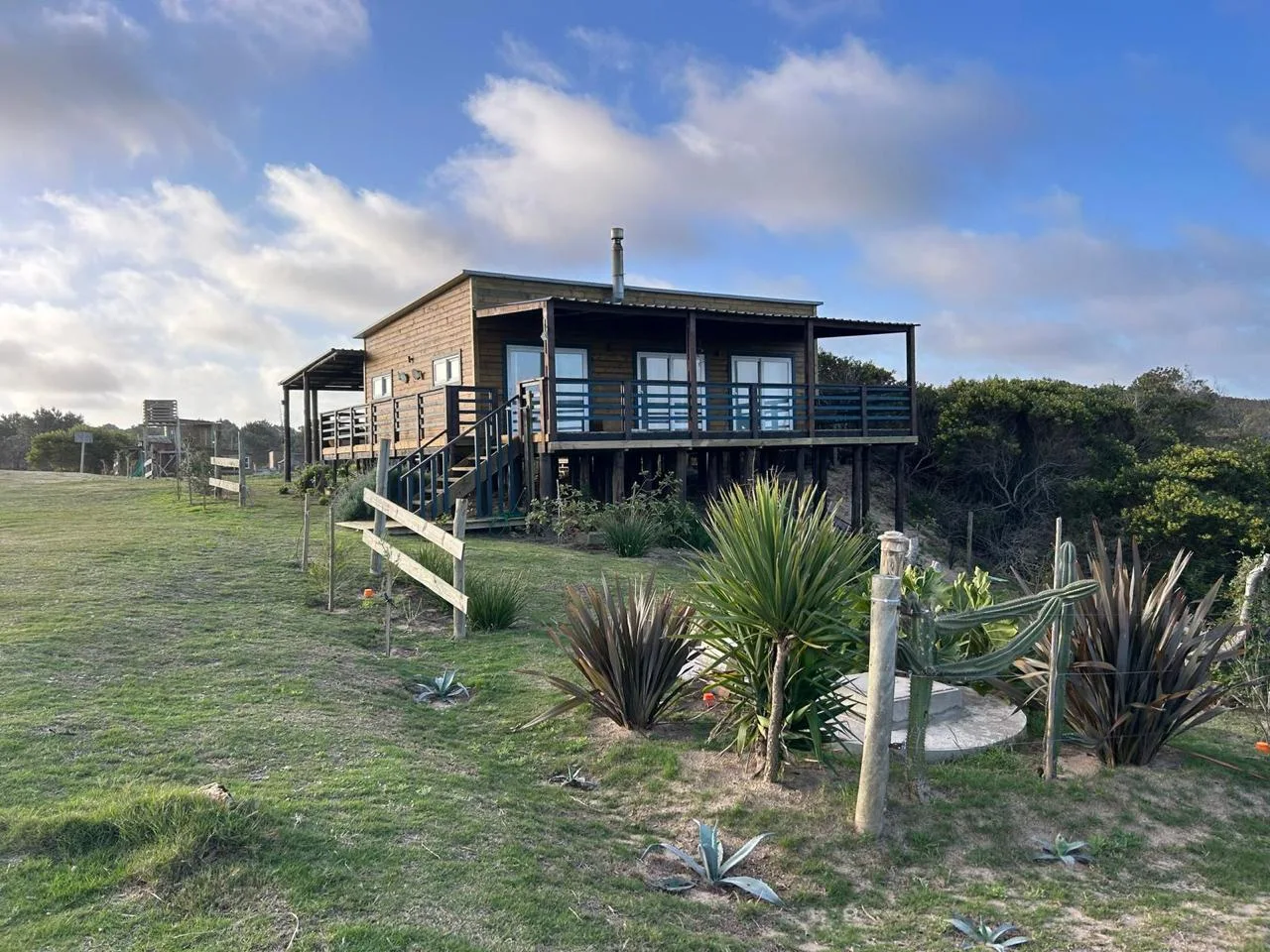 Casa de madera construida por Casas del Mar en Uruguay - obra 100
